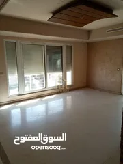  4 في أجمل مناطق الرابيه شقة طابق ثالث للبيع 249م بسعر مميز / ref 9545