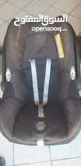  2 مقعد سيارة للأطفال