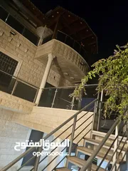  13 فيلا الاحلام