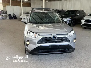  2 تويوتا راف فور ((2021)) XLE بريميوم، بطاريه ليثيوم، فل كامل، فورويل، حرة، بحالة الوكاله، بسعر مميز..