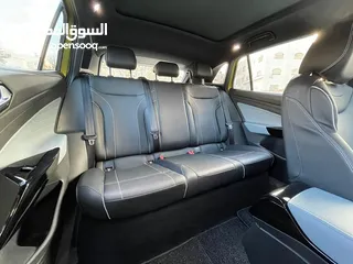  12 Volkswagen ID.4 X pure Plus جمرك جديد فحص كامل سعر مميز