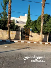  4 بيت مستقل للبيع بسعر مغري كاش من المالك مباشرة