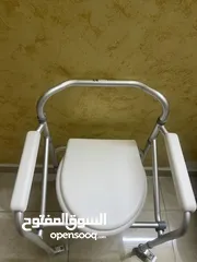  3 كرسي حمام طبي لكبار السن