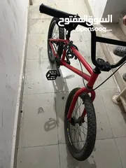  1 قاري bmx ممتاز للويل والحركات