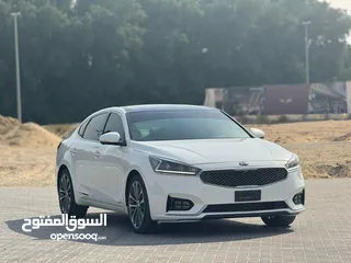  2 Kia Cadenza  2018 G.C.C Full option panoramic