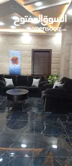  1 طقم كنب دب بحاله ممتازه