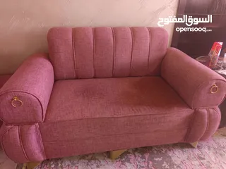  5 طقم كورنر لون سومو للبيع  استعمال 6 شهور  بحالة ممتازة سبب البيع ضيق المكان السعر 200