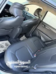  7 كيا نيرو هايبرد 2024