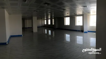  5 مساحات مكتبية مفتوحة للايجار في العذيبة 18 نوفمبر - Open Spaces Offices for Rent in Azaiba 18 Nov