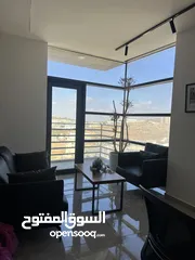  11 مخازن ومكاتب للايجار