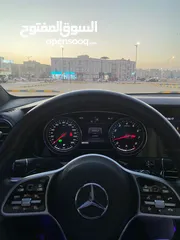  8 Mercedes Benz E300 2019