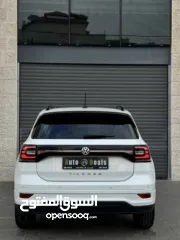  7 Volkswagen t-cross