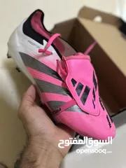  1 جوتي اديداس