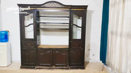  3 بوفيه مستعمل بحالة جيدة