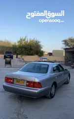  2 Ls400 بحاله ممتازه جدا