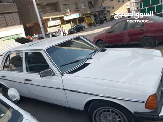  4 مرسيدس موديل 1977