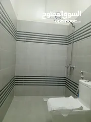  2 غرفة وحمام ومطبخ للايجار فى عزيبه شارع 18نوفمبر خلف مطعم اوتوماتيك Room attached bathroom and kitche