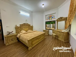  4 *فله ملكيه وفخامه مفروشه اثاث  جديد*