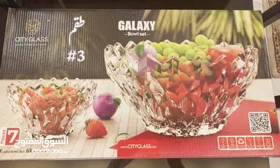  3 طقوم صحون وطقوم فناجين جدد