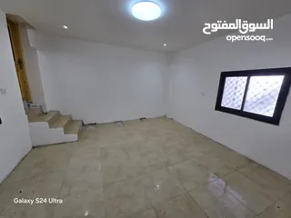  4 شقه 80 متر  للايجار شهري 750 شيكل