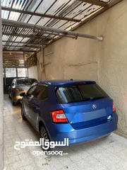  4 سكودا فابيا اتوماتيك بحالة الشركة