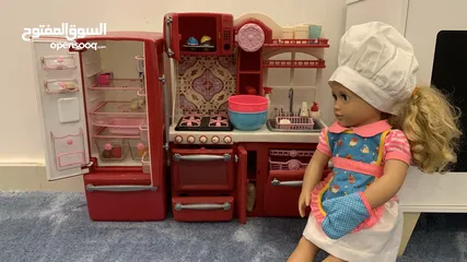  1 OG kitchen and Doll