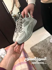  2 حينزات واحذيه اصليه موديل السنه