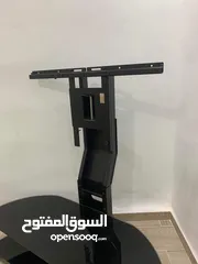  1 Table a tv
