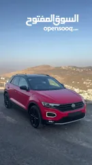  13 Volkswagen T-Roc 2021