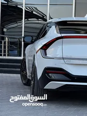  3 فحص كامل جمرك اليوم ترخيص وتأمين سنه كاملهKia EV6 Gt line 2022