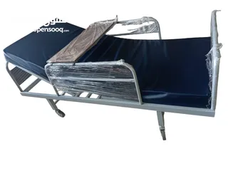  8 سرير طبي جديد