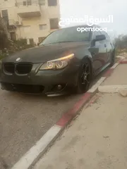  2 BMW e60 525