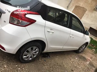  4 ‎تويوتا يارس SE للبيع هاتشباك 2015–