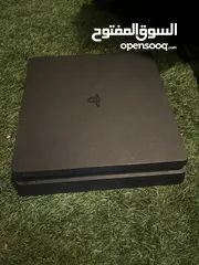  5 بلايستيشن 4 سليم 1 تيرا + ايدتين + 7 العاب + شاحن + سلك 3 متر HDMI للبيع في رام الله