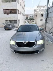  2 Skoda Superb 2011