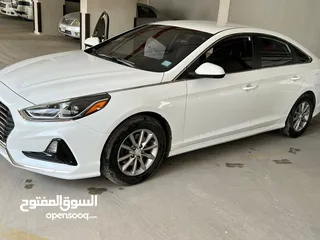 6 Hyundai SONATA. 2018. Usa spec. Original paint.and airbag