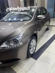  1 Nissan sentra 2016