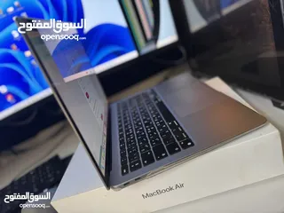  7 MACBOOK AIR - M1 بحالة ممتازة - مع جميع ملحقاته - 51 دورة شحن فقط