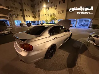  2 للبيع BMW 335iA 2010