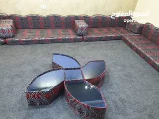  5 جلسة عربية 6 مفارش + 6 ضهريات + 6 مساند + طاولة 5 قطع + موكيت 6X4
