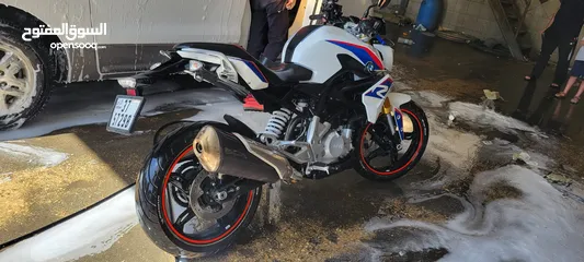  1 دراجة BMW G310R بحالة ممتازة ترخيص جديد