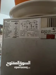  1 ثلاجه بحاله ممتازه