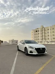  2 Nissan Altima Oman car 2021