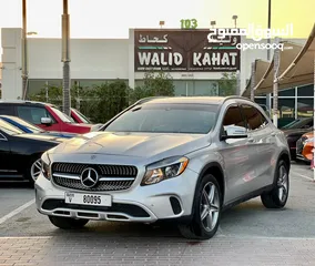  1 Mercedes GLA 250 2018 