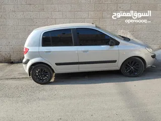  1 هنداي جيتس