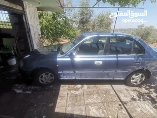  16 هونداي اكسنت موديل 2000 قصت الفيرانا الون ازرق قابل للتفاوض