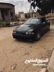  1 BMW E39 520i