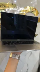  1 MacBook Pro 2020 13,3 inch 512GB / 8G core i5