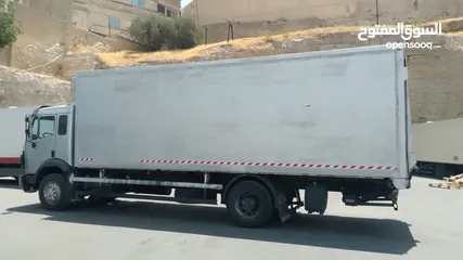  3 مرسيدس بريتشا ( اسكا )