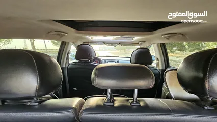  5 كيا سبورتاج موديل 2012